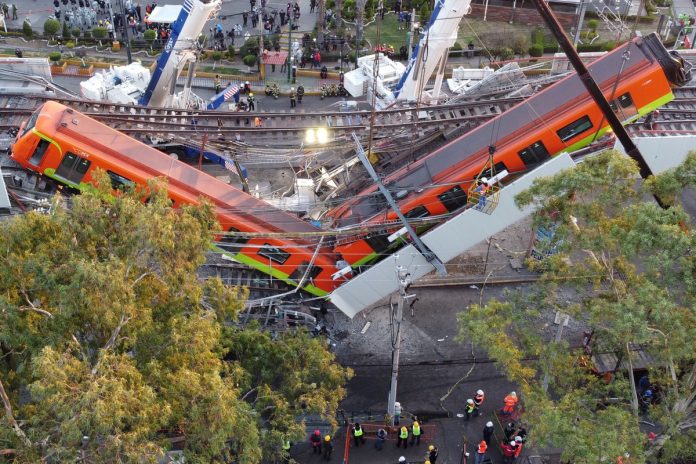 Al menos 23 muertos y 79 heridos al desplomarse un metro en Ciudad de México
