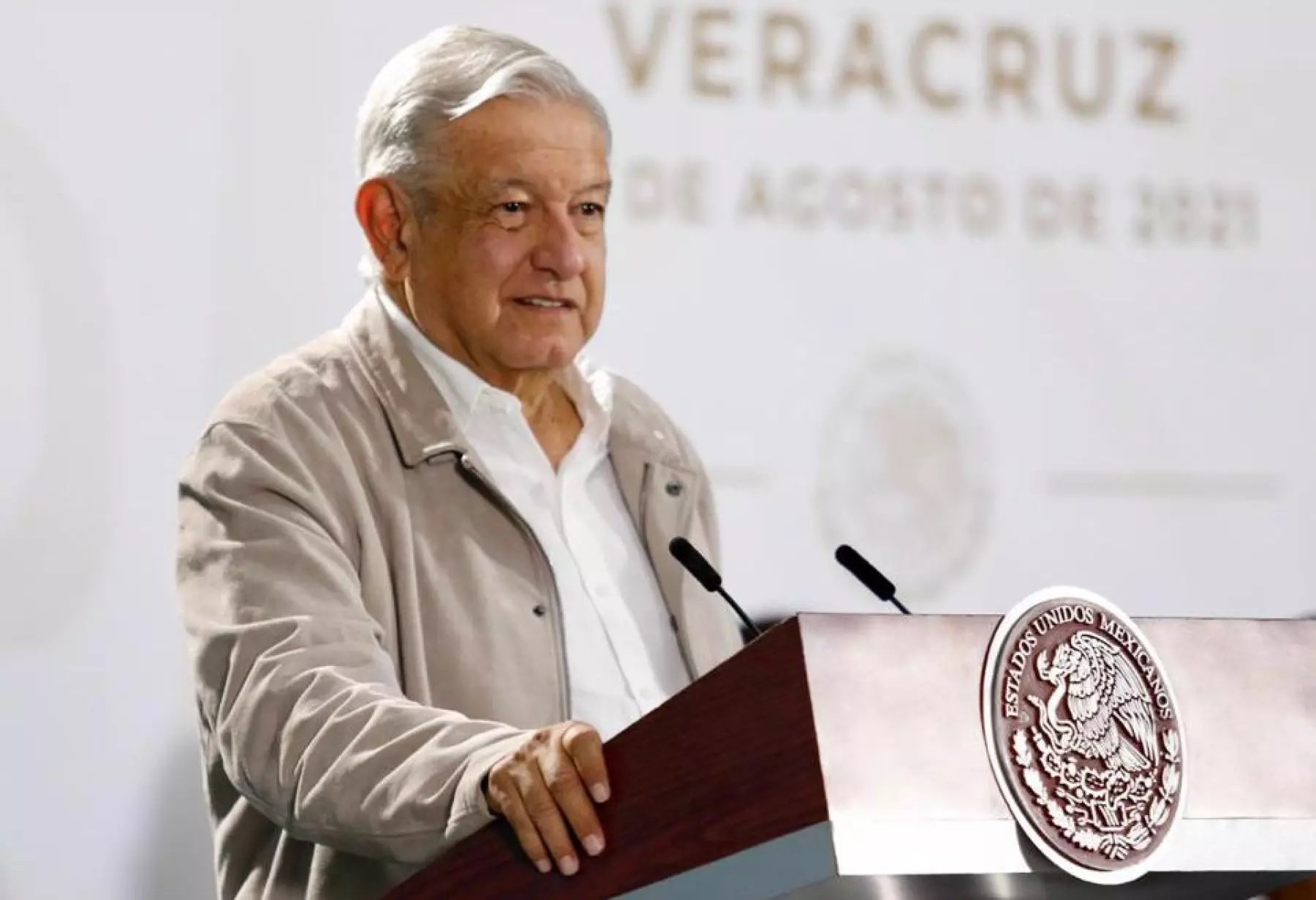 No hay límite presupuestal para apoyo a damnificados por Huracán Grace: AMLO