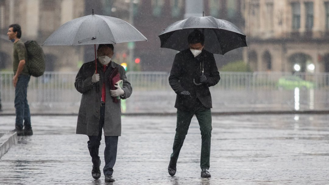Se registran fuertes lluvias en CDMX por huracán ‘Grace’; activan alerta amarilla