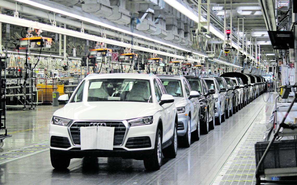 Trabajadores de Audi México comienzan ‘paro de brazos caídos’