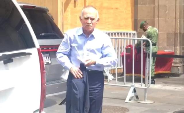 AMLO se reúne con Alfonso Romo, extitular de la Oficina de Presidencia de la República