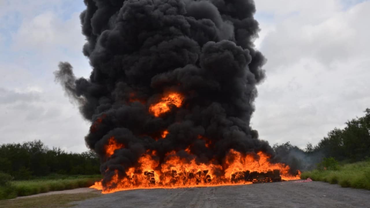 La FGR incineró más de tres toneladas de droga en Durango
