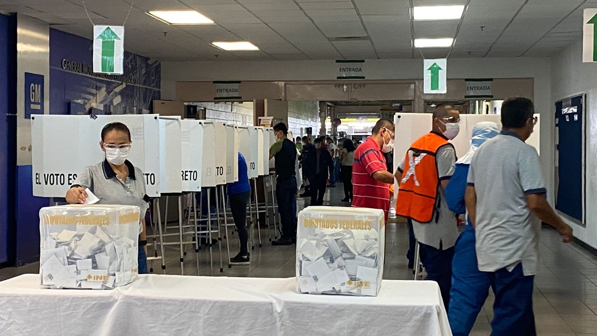 Rechazan trabajadores de General Motors contrato colectivo; CTM acepta resultado