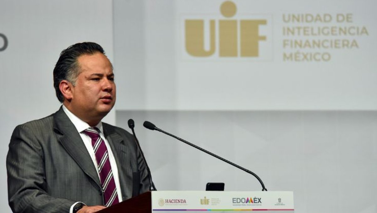UIF bloquea cuentas de cárteles de la droga mexicanos