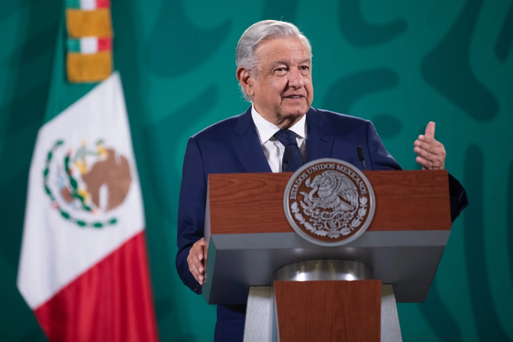 Se ha avanzado mucho en perfeccionamiento de vacuna anticovid “Patria”: AMLO