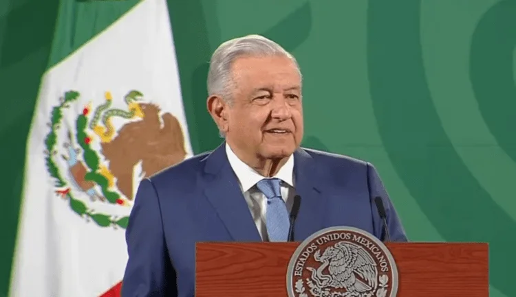 Decreto para que obras sean asunto de seguridad nacional es para agilizar trámites: AMLO