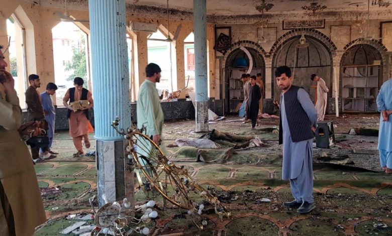 Tres muertos y 15 heridos por explosión en mezquita de Afganistán