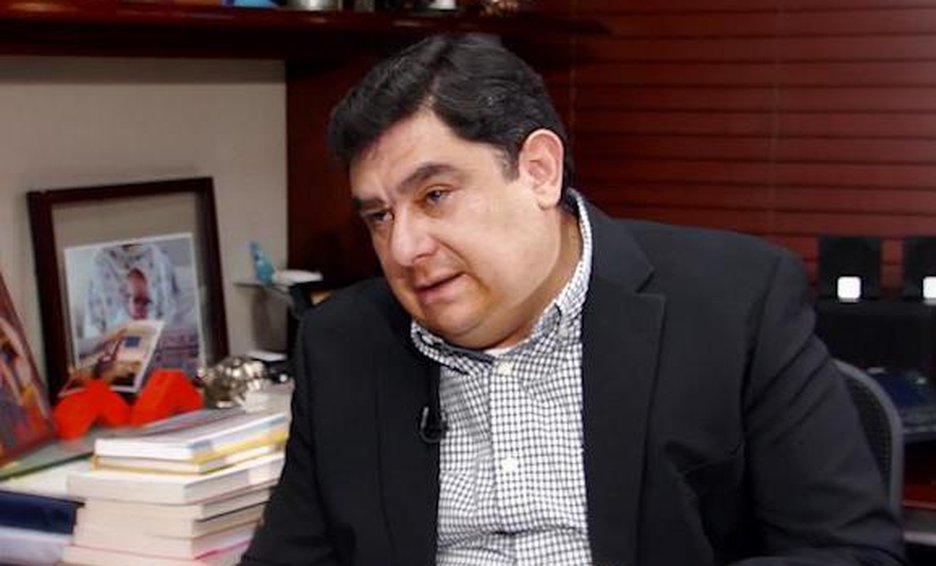 Iñaki Blanco declara ante FGR por caso Ayotzinapa