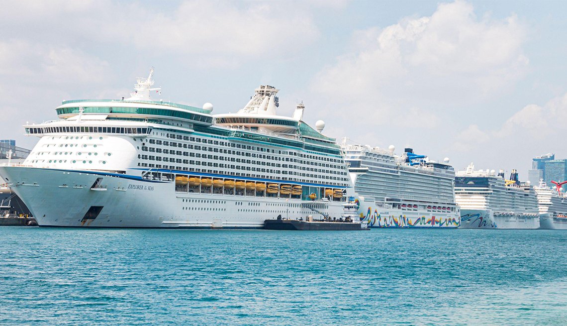 Cruceros podrán desembarcar en puertos de México sin importar casos covid-19