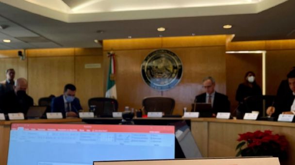 Suspenden diputados reunión con López-Gatell
