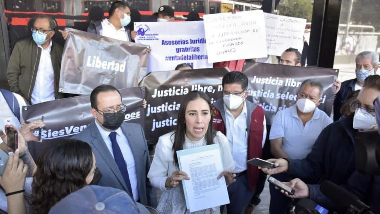 Familiares de Rosario Robles piden reunión con Gertz Manero por caso de extitular de Sedesol