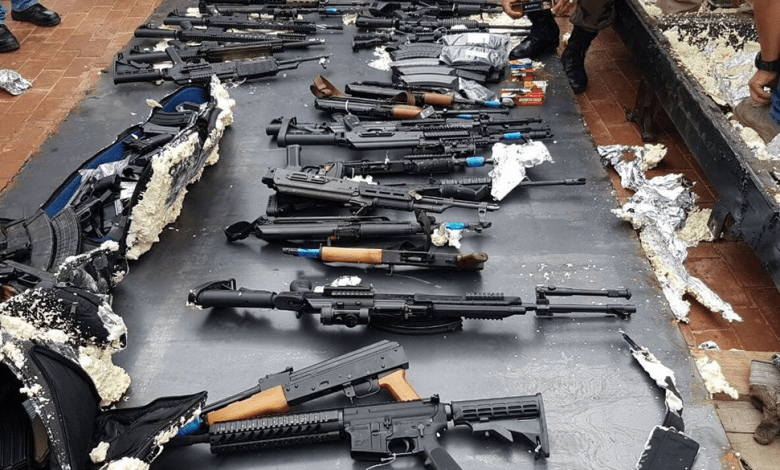 Tráfico de armas provenientes de EU, sin freno desde 2020: SRE