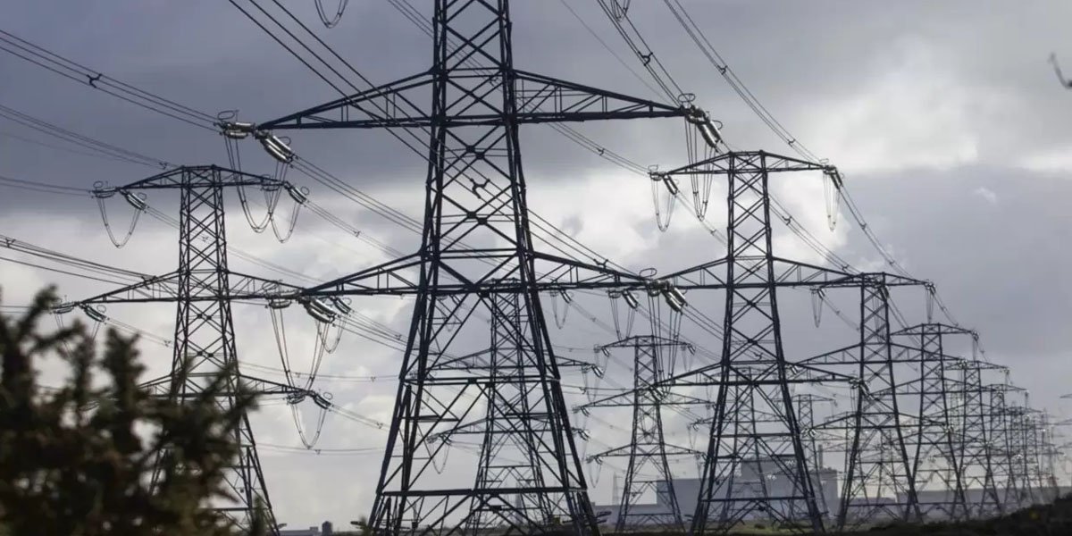 Choque entre expertos por certificados de energías limpias en foro sobre Reforma Eléctrica de AMLO