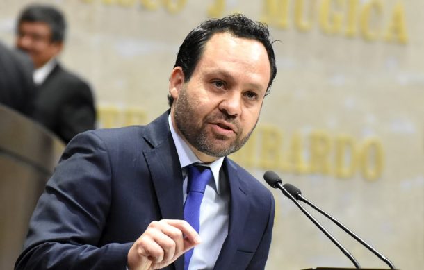 «La ignorancia nunca es buena compañía»: Clemente Castañeda responde a Cuitláhuac García