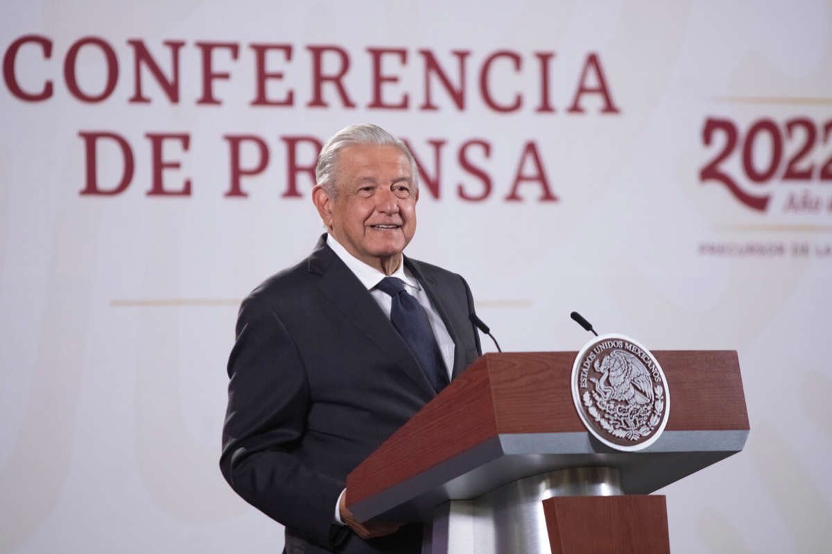 AMLO recomienda a Juan Collado reparar daño y buscar acuerdo con FGR 