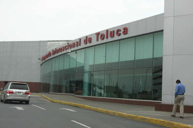 Gobierno del Edomex expropia terrenos para ampliar Aeropuerto Internacional de Toluca