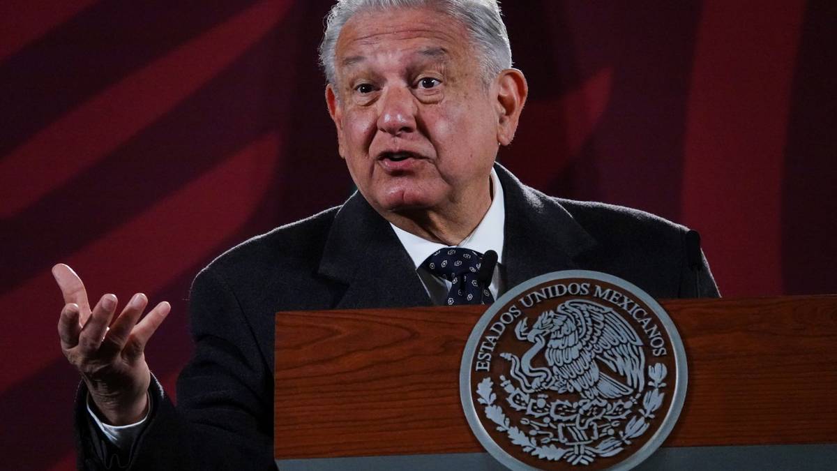 No infrinjo ninguna ley, INE debería informar sobre revocación: AMLO