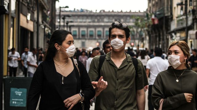 Analiza Corte hacer obligatorio el uso de cubrebocas&nbsp;