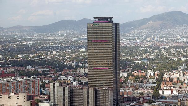 Pemex registró en 2021 pérdida neta por 224 mil 363 mdp