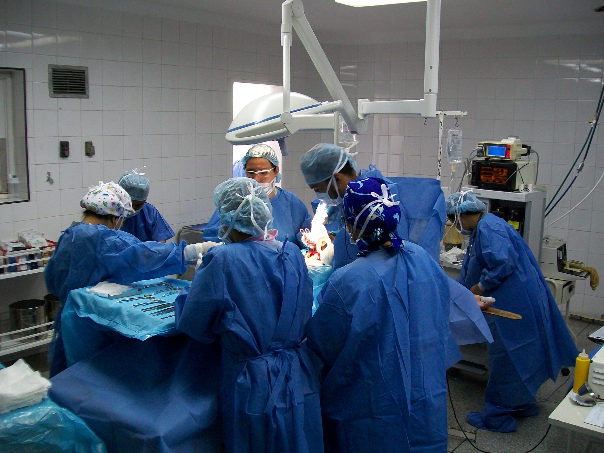 Reconstruye IMSS labio hendido con cirugía intraparto