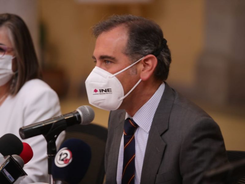 Lorenzo Córdova pide a políticos ajustarse a reglas de Revocación de Mandato