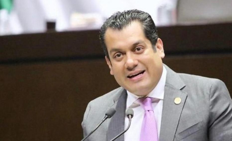 Gutiérrez Luna celebra admisión de controversia contra el INE ante la Corte