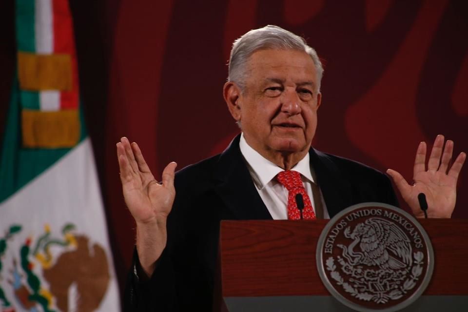 AMLO rechaza grupo de EU para que revise su iniciativa de reforma eléctrica