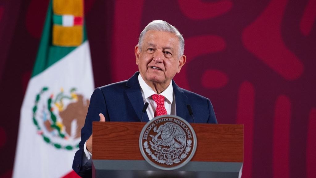AMLO llama a oposición a analizar su voto y no rechazar reforma electoral