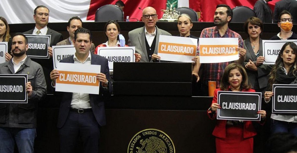 Morena excluye a diputados de Movimiento Ciudadano de la Comisión Permanente