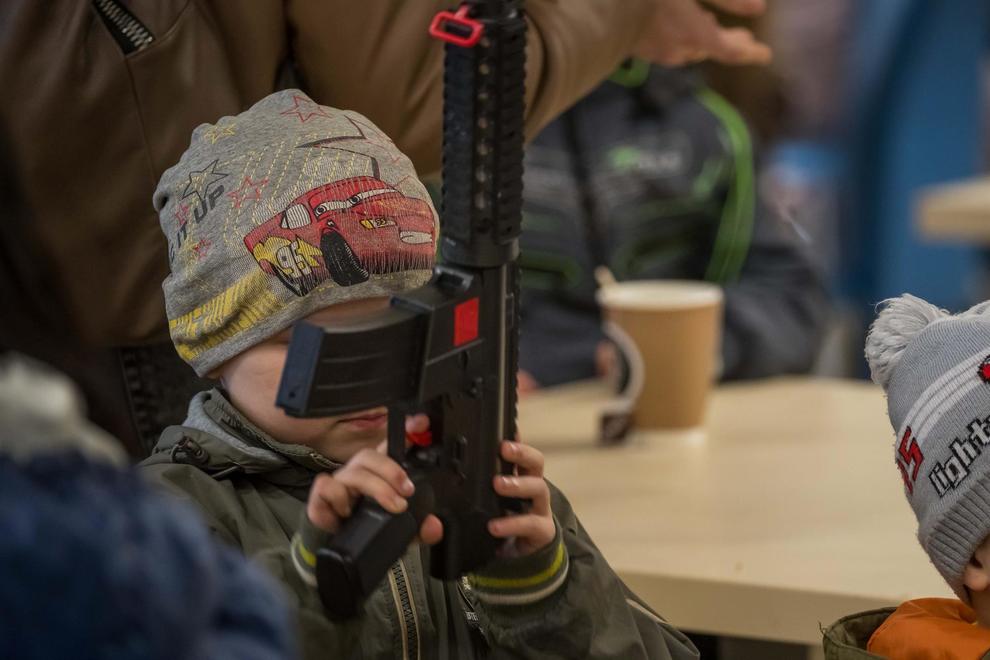 Al menos 183 niños han fallecido en la guerra de Ucrania, denuncia Kiev