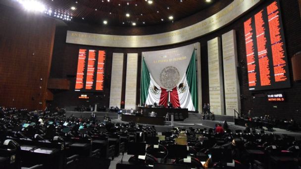 PAN asegura en San Lázaro que Paquete Económico 2023 sólo prioriza “obras faraónicas”