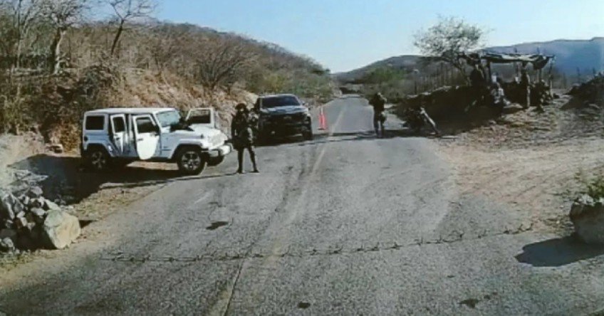 «No pasa nada»: AMLO tras retén de hombres armados en Badiraguato, Sinaloa