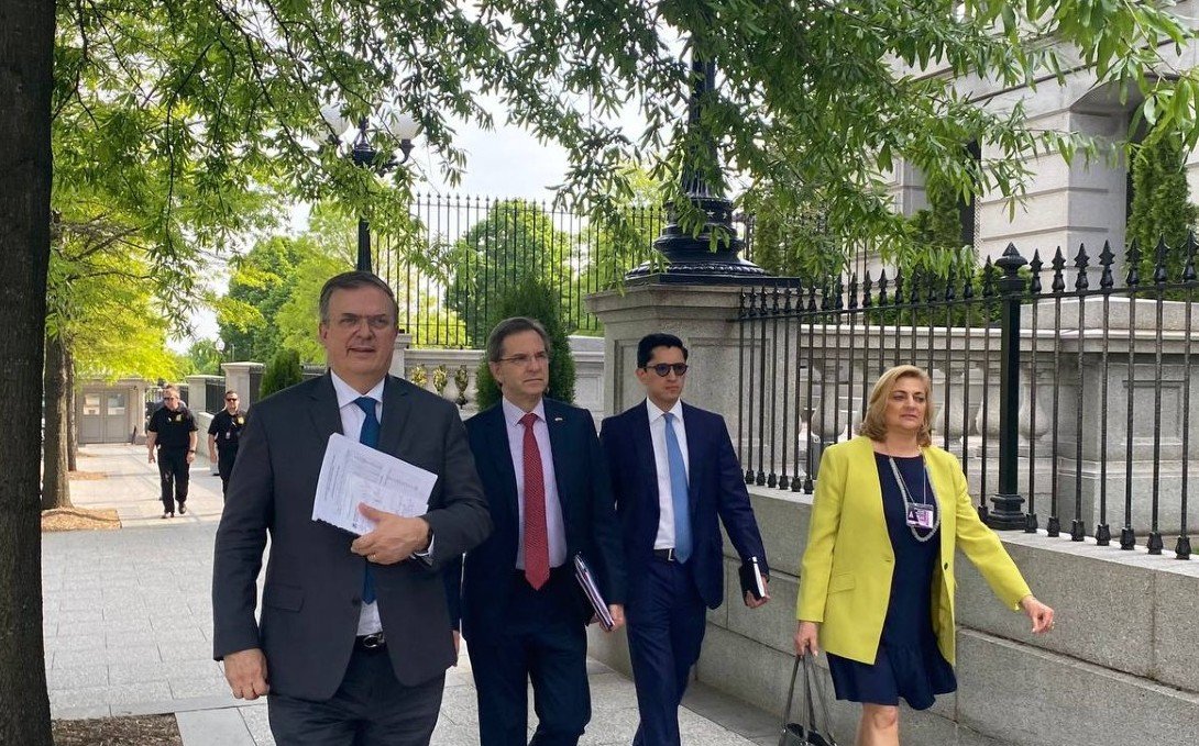 México propone a EU conferencia en América Central para creación de empleos: Ebrard