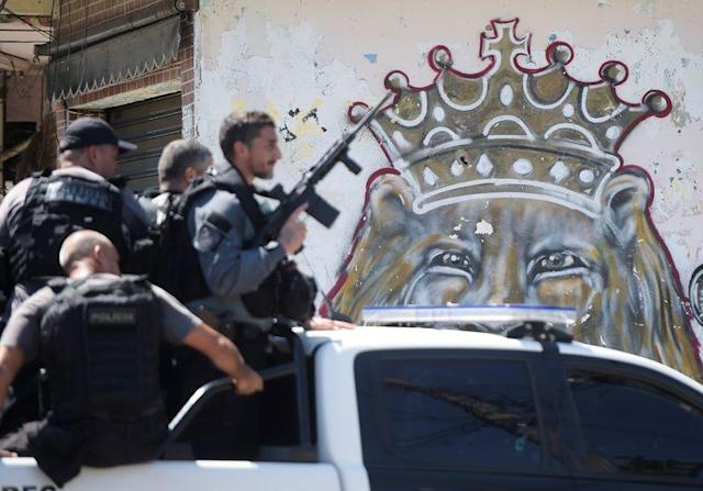 Reportan 11 muertos en operativo en favela de Río de Janeiro