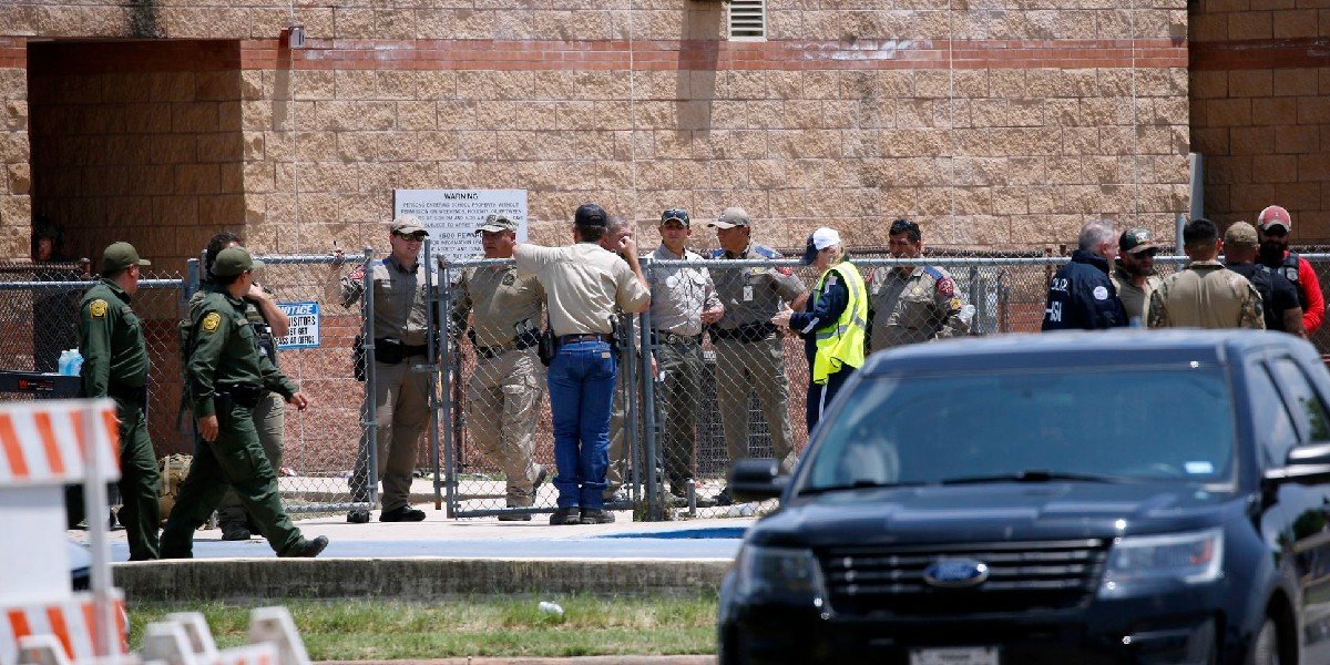 México lamenta tiroteo en primaria de Texas