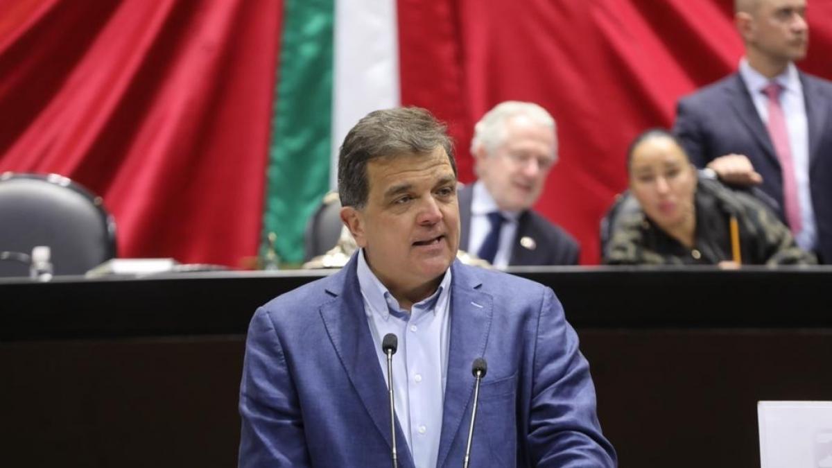 Diputado del PRI acusa al Insabi de generar pobreza y cientos de miles de muertos en México