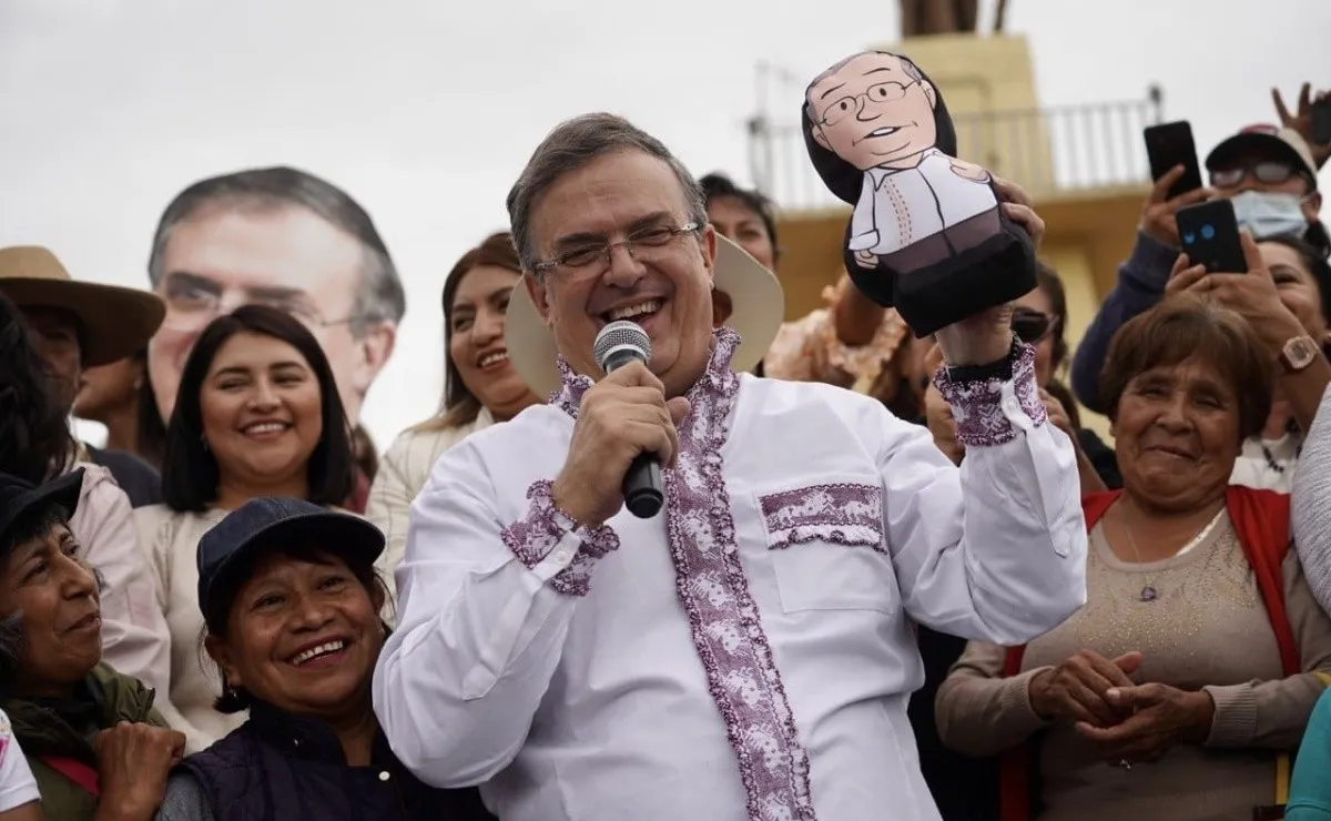 Marcelo Ebrard aboga por acabar con la trata de personas en Tlaxcala durante su recorrido político