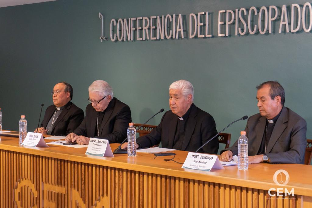 Conferencia del Episcopado Mexicano defiende rol de los maestros ante controversia de Libros de Texto