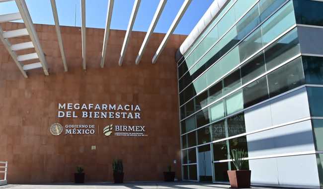Aún no hay compras para llenar Farmaciototota – Opinión de Mauricio Flores
