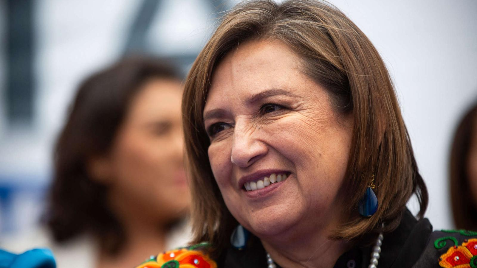 Xóchitl Gálvez apoya la postura de AMLO frente a la Deportación de Migrantes y critica la Ley SB4 de Texas